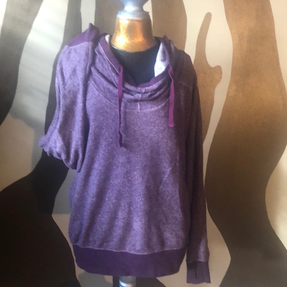 NICE! Ladies The North Face sweatshirt Sz XL